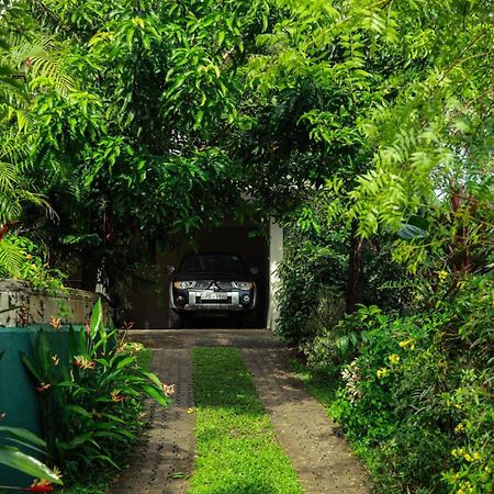 Dams Place Galle Bagian luar foto