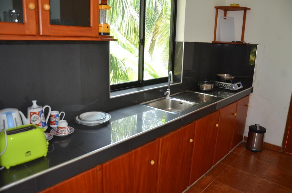 Dams Place Galle Ruang foto