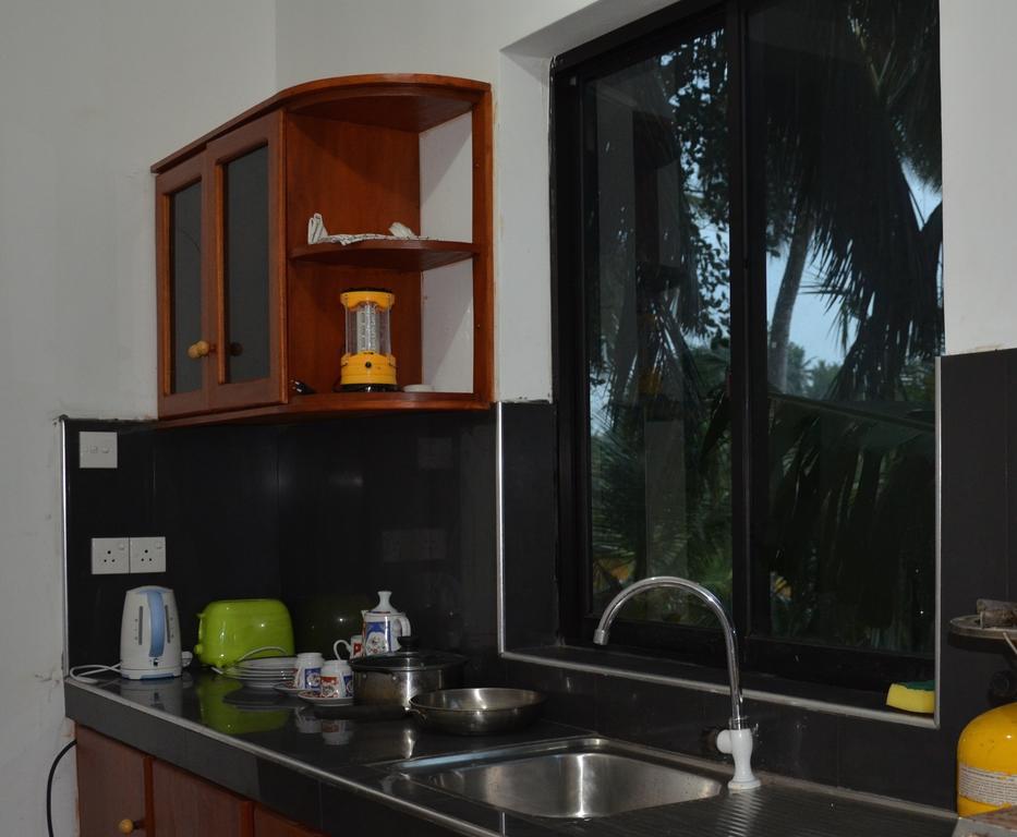 Dams Place Galle Ruang foto